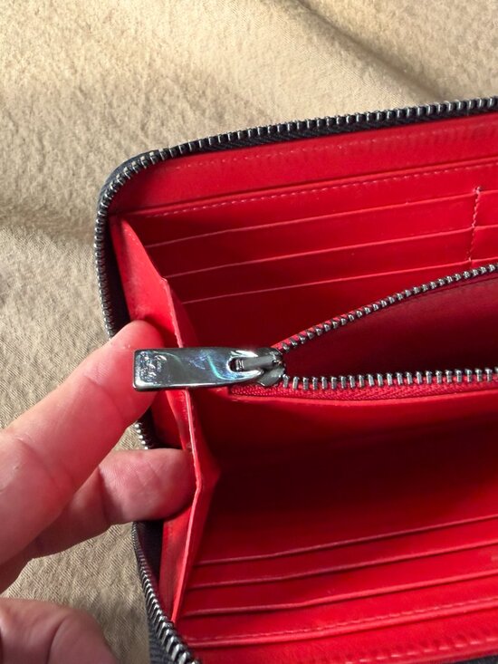 Christian Louboutin Black leather Panettone studded wallett - Picture 6 of 8